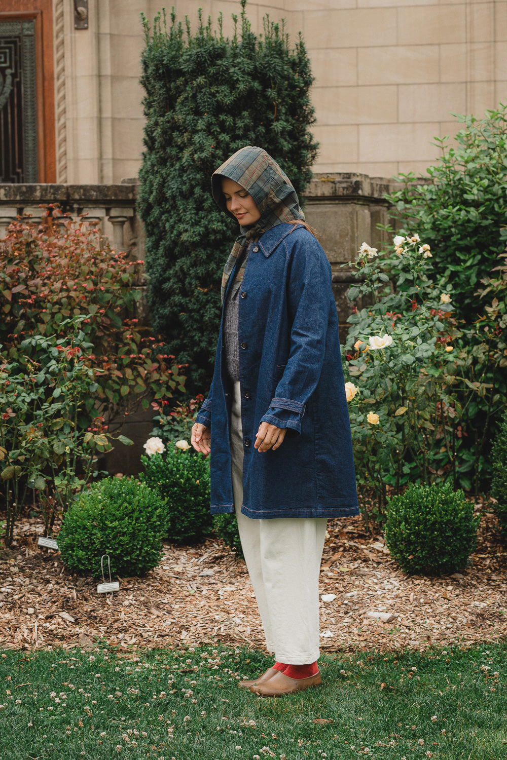 Nimbus Rain Bonnet in Iona Tartan