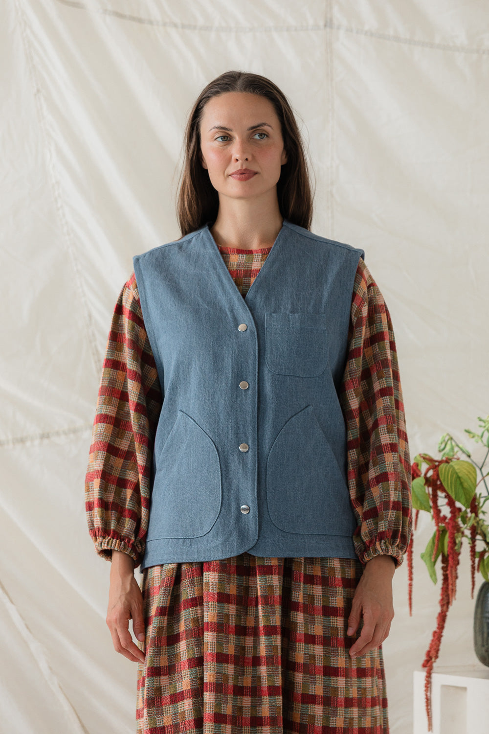 Studio Vest in Weathered Denim