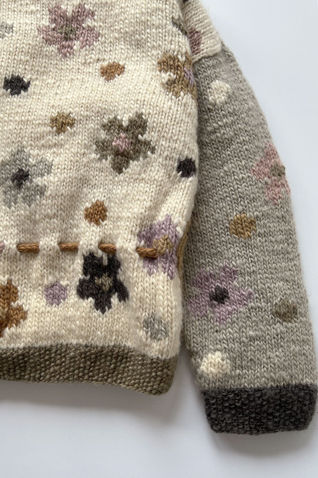 Jardinee Cardigan Sweater