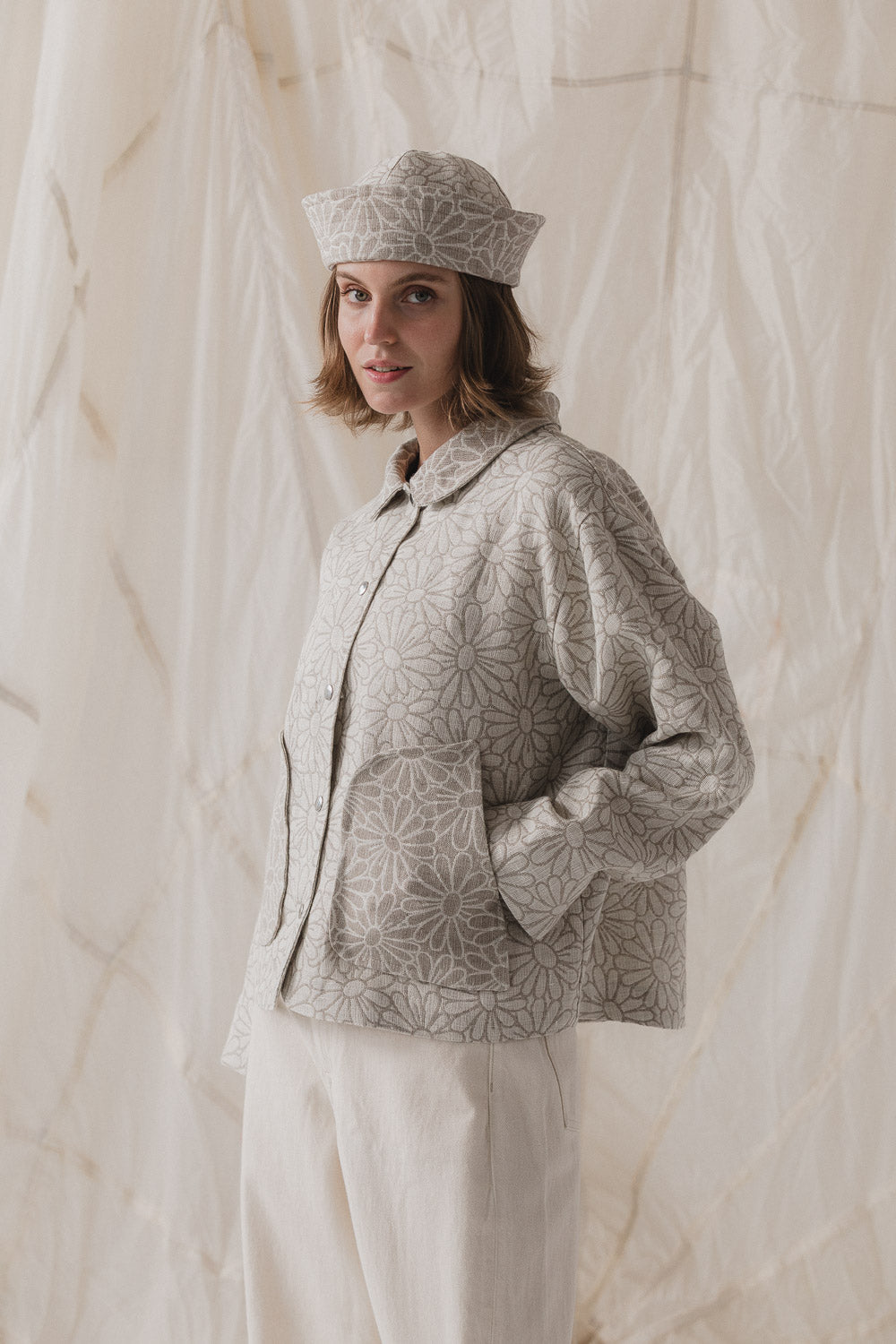 Marée Hat in Daisy Jacquard Linen