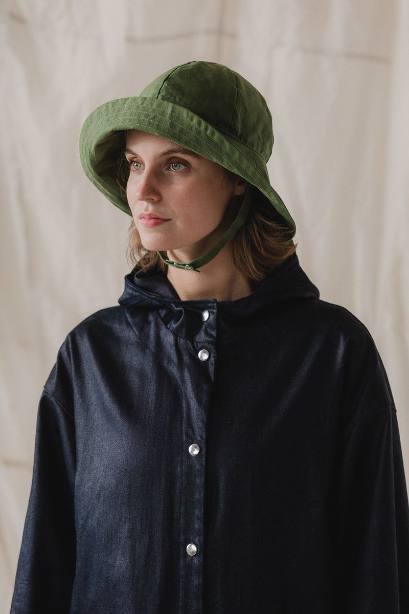 Cirrus Rain Hat in Leaf