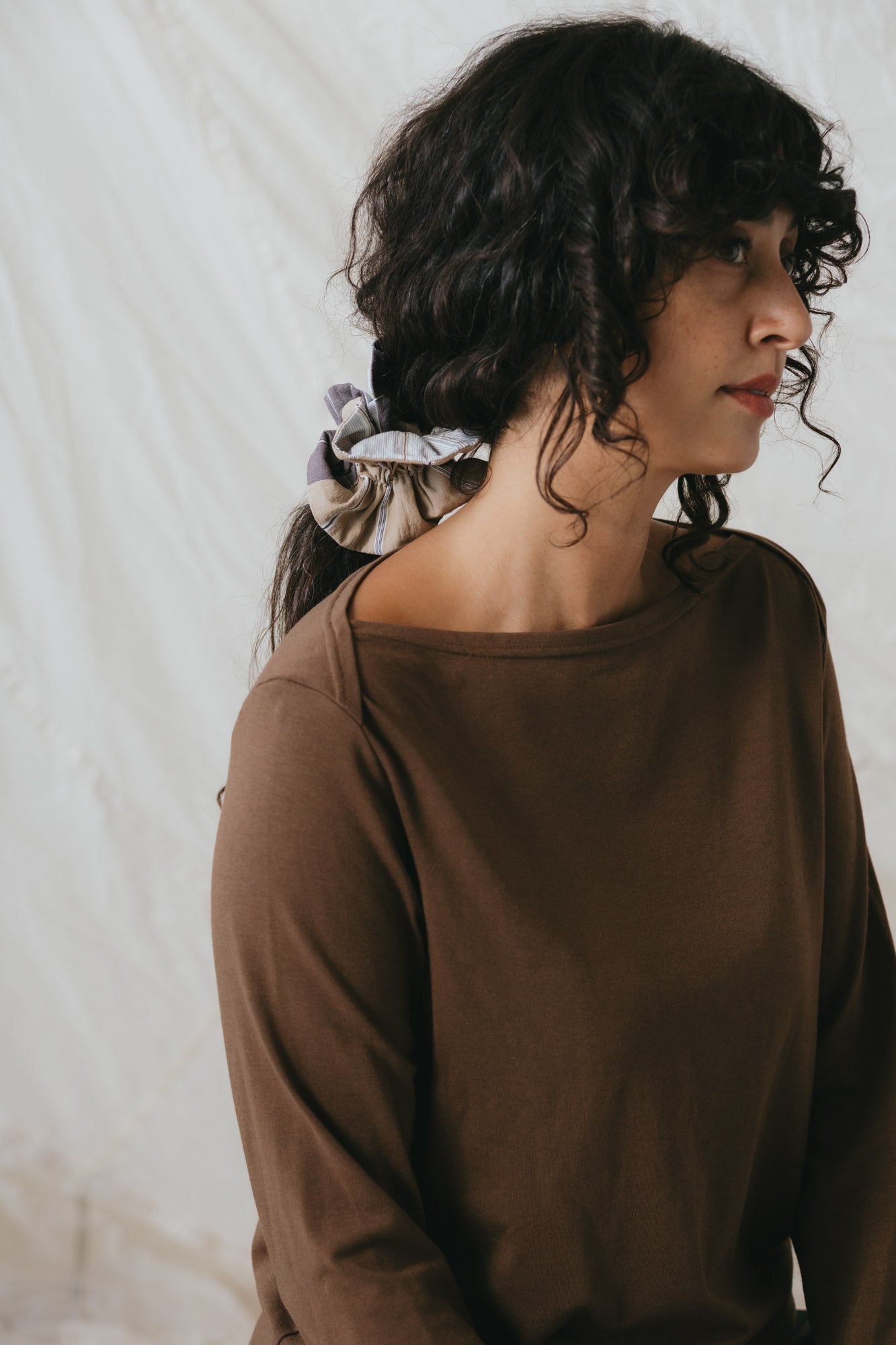 Boatneck Tee in Earth