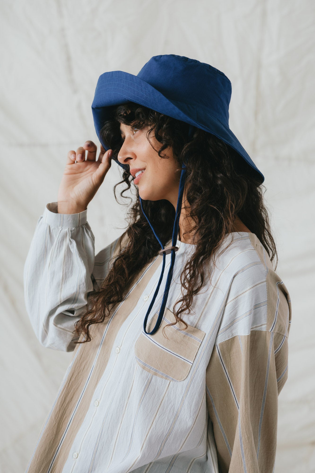 Gardener's Hat in Mineral Blue